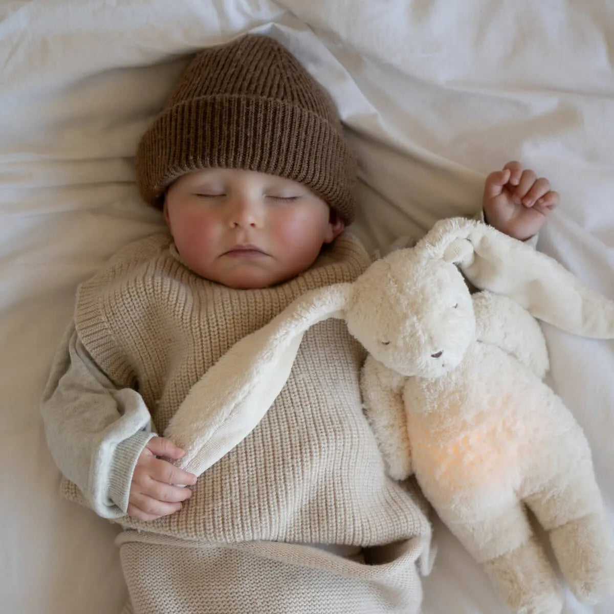 Moonie 2.0 organic bunny