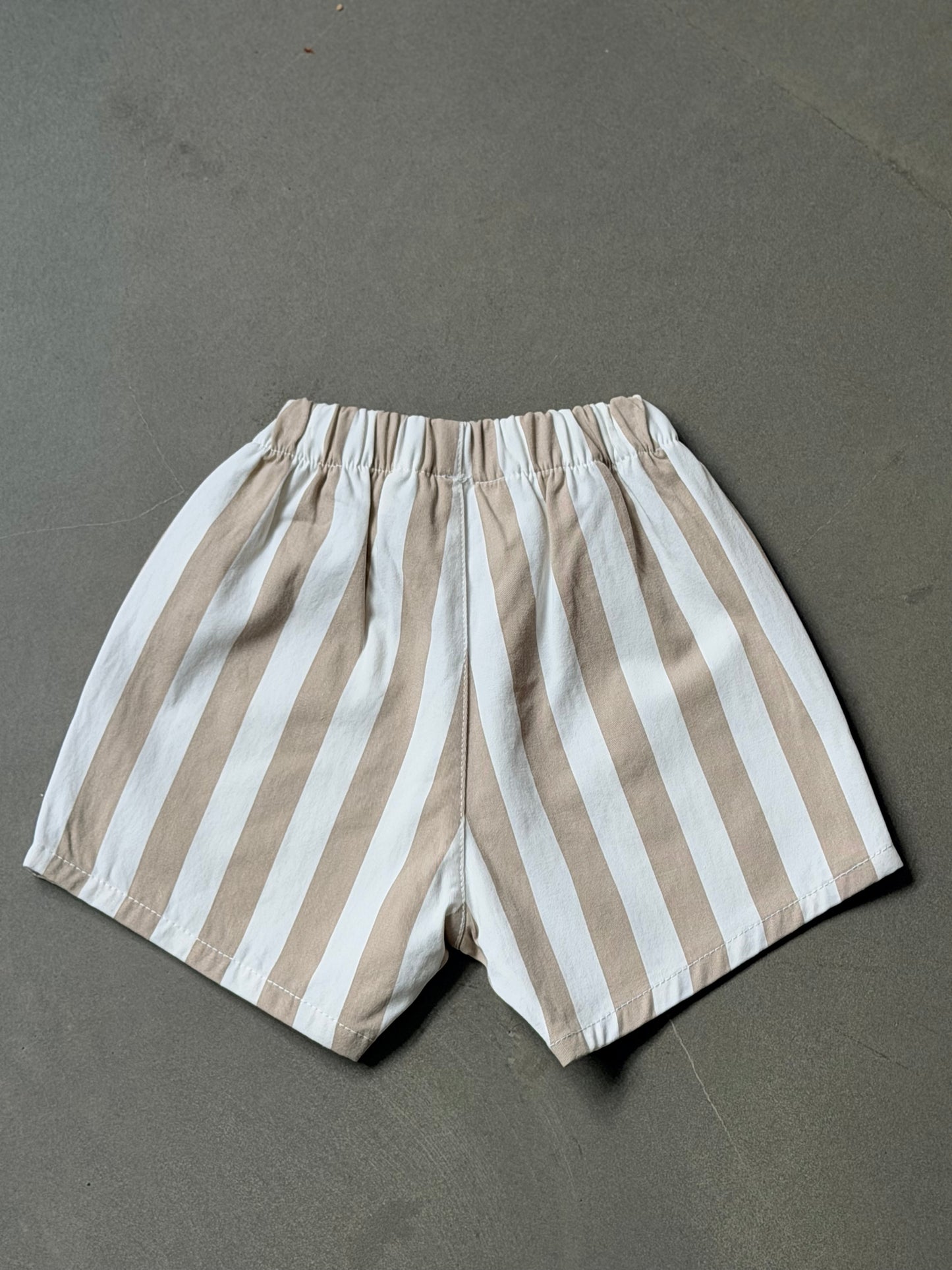 Striped short