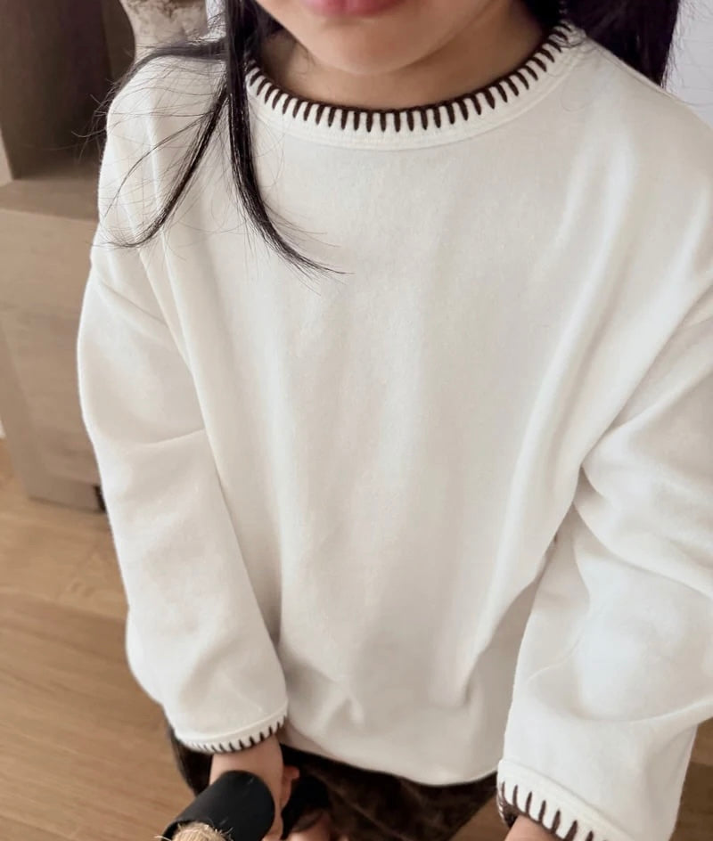 Stitch tee
