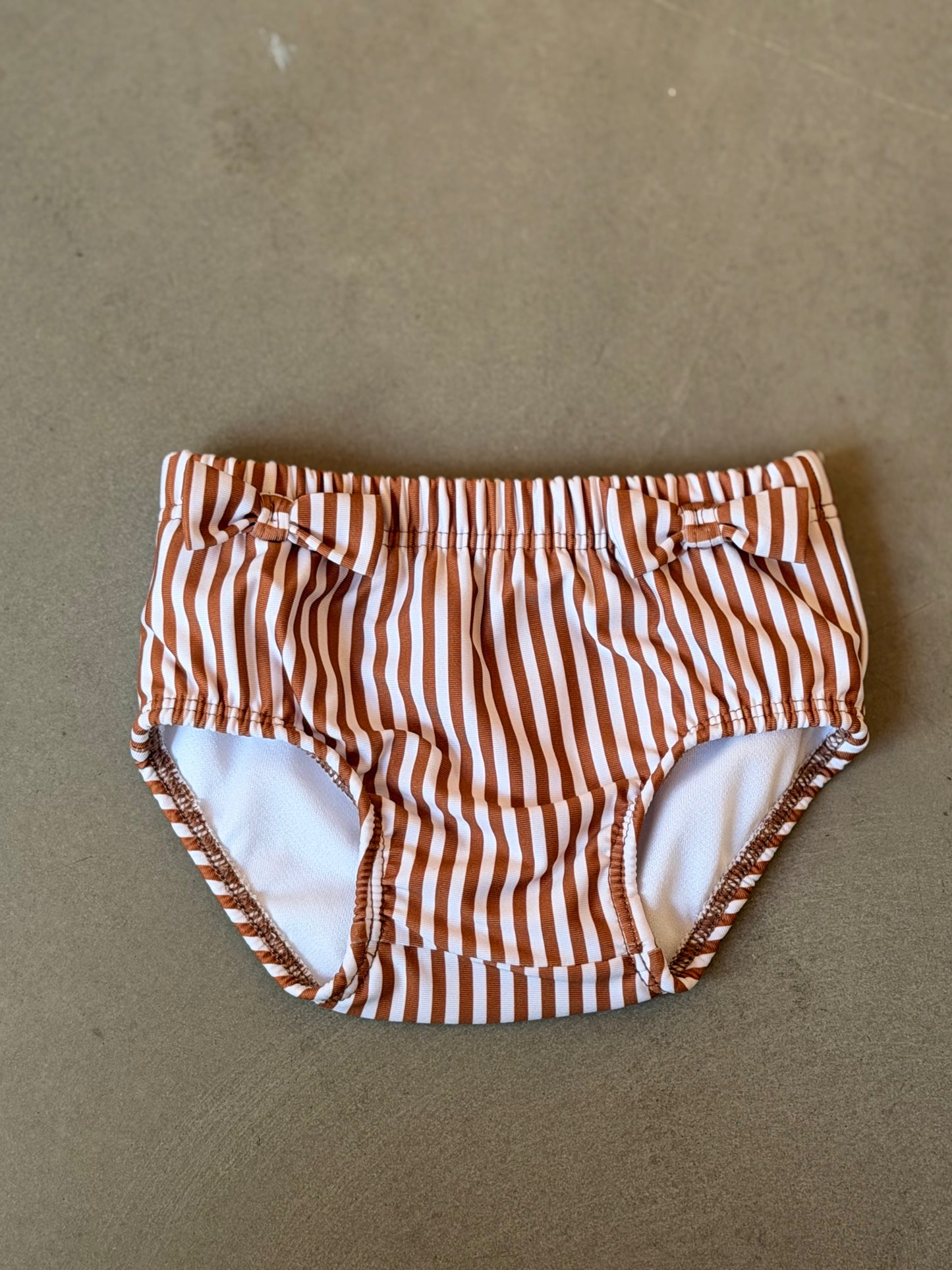 Zwempamper cognac strik