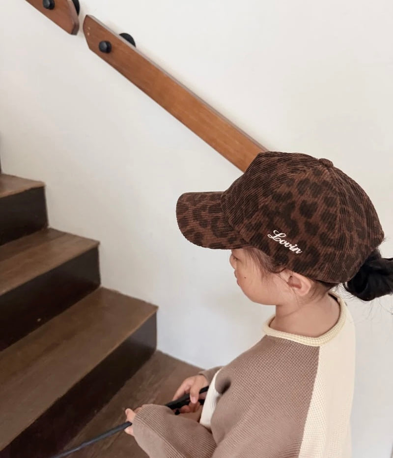 Leo cap