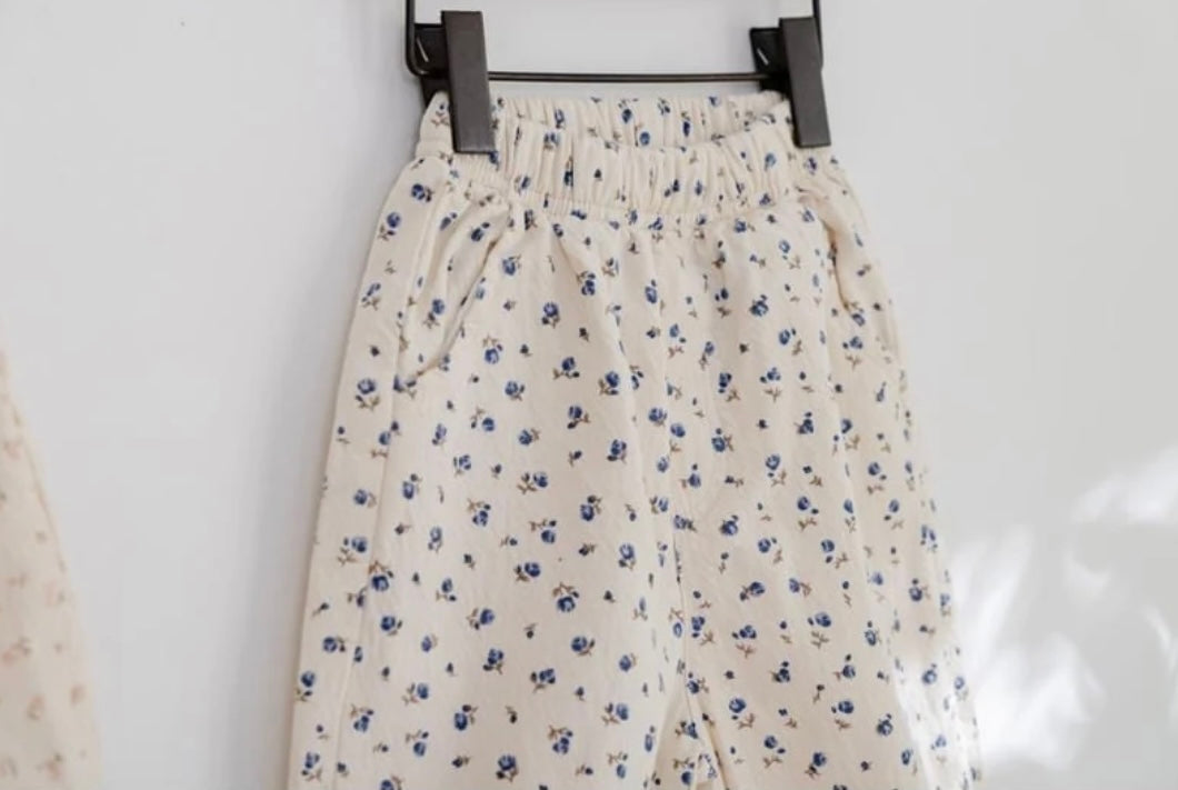 Flower pants
